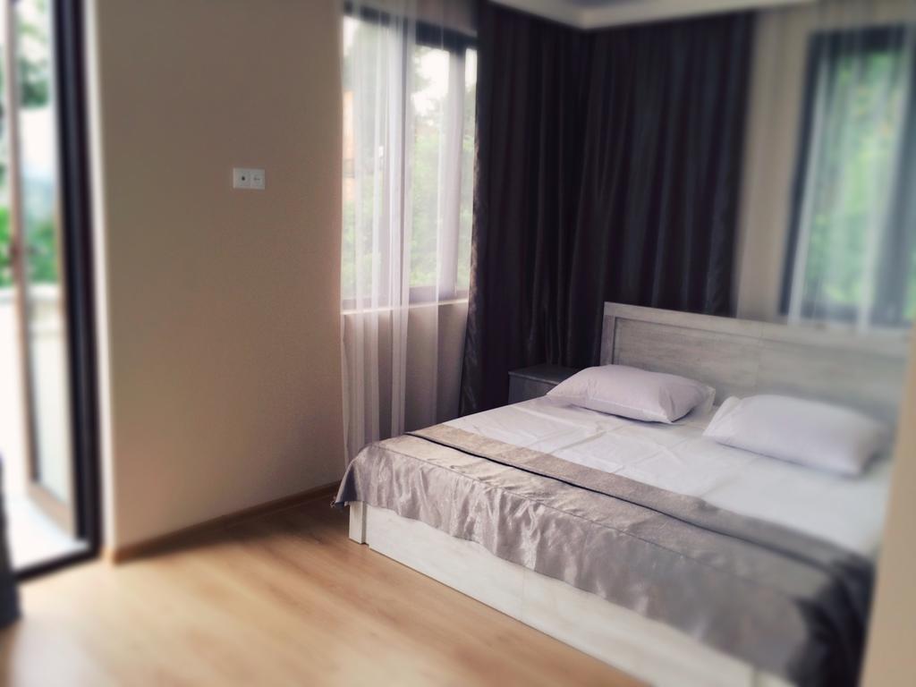 Holiday House Green Cape Batumi Hotel Mtsvane Konts'khi Exterior foto