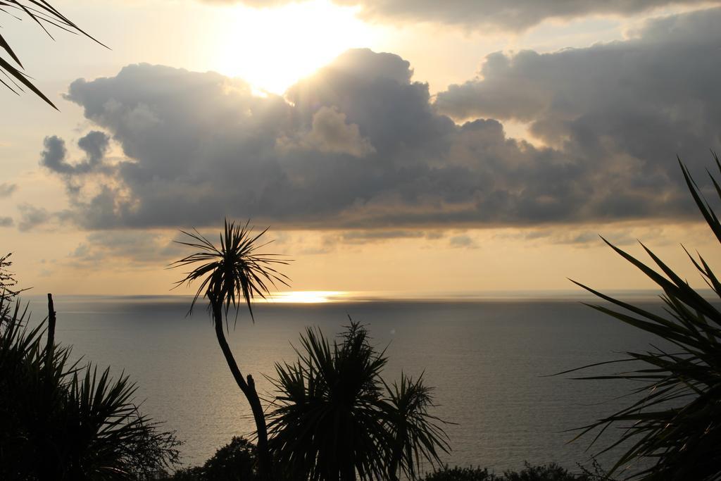 Holiday House Green Cape Batumi Hotel Mtsvane Konts'khi Exterior foto